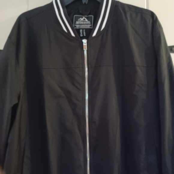 Outwear Men's Black Jacket SIZE LARGE - Picture 4 of 7